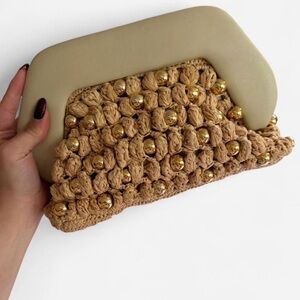 THEMOIRe Tia Straw Beads Clutch Bag